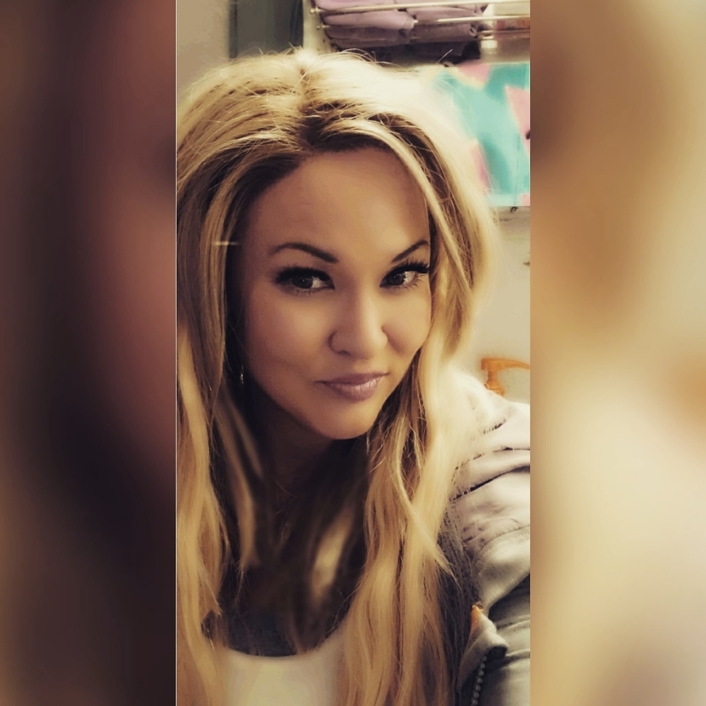 Meet your Posher, Cassie